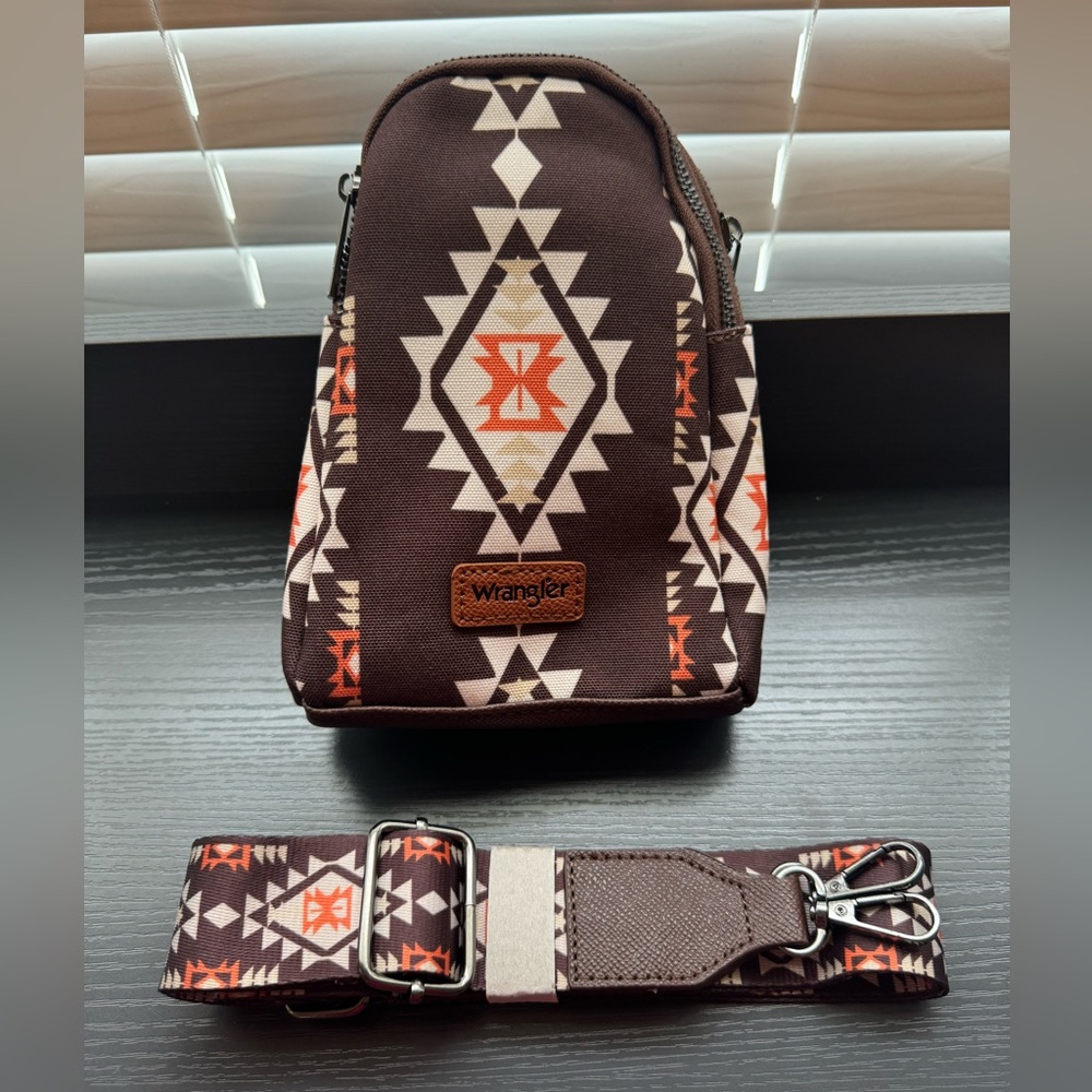Wrangler Bag with Strap